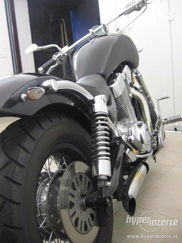 Suzuki Intruder 1400 - foto 3