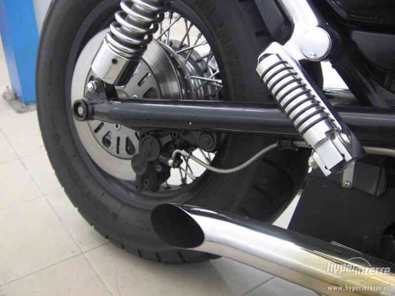 Suzuki Intruder 1400 - foto 8