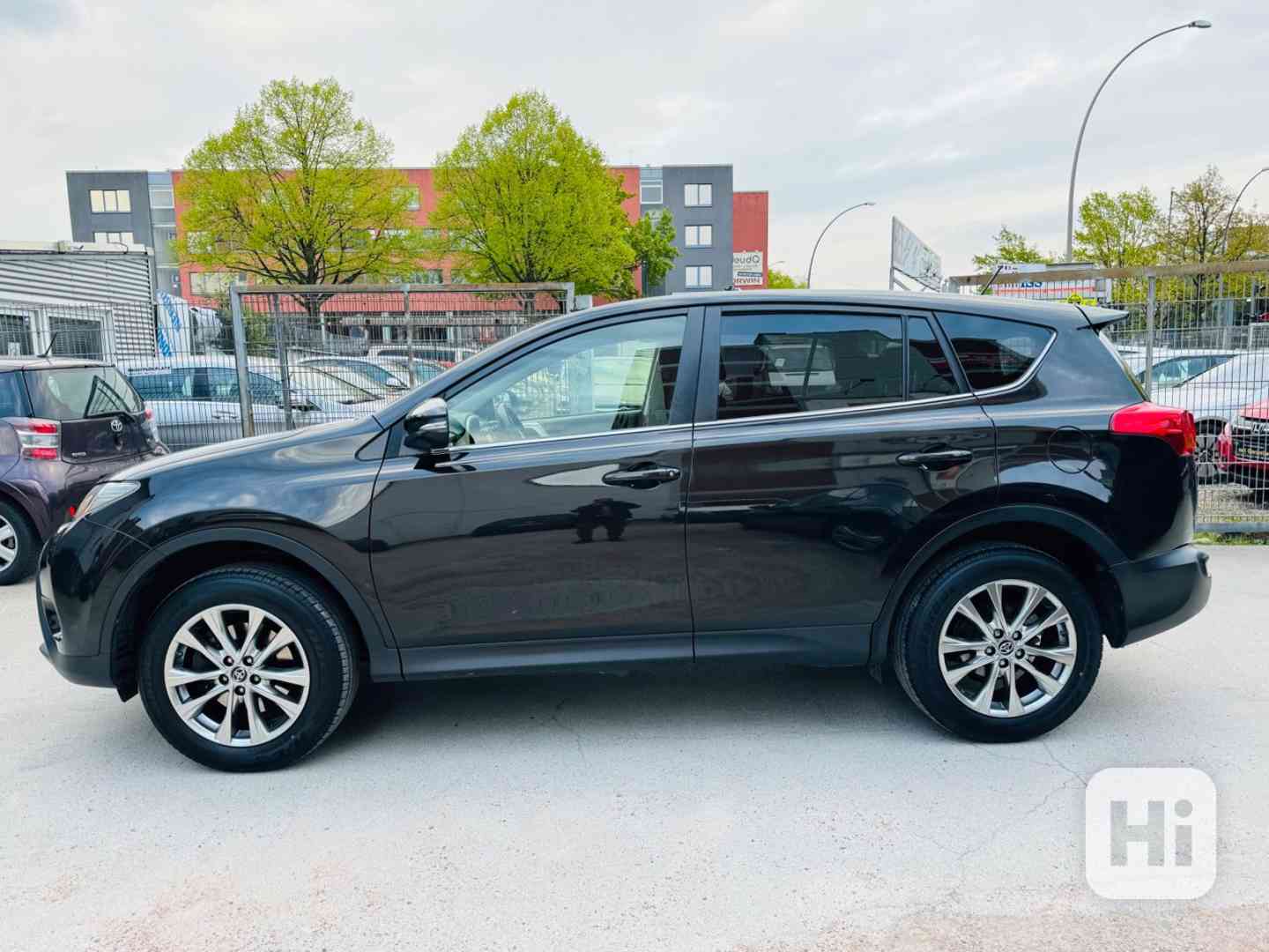 Toyota RAV 4 2,0i Edition-S 4x4 benzín 112kw - foto 1