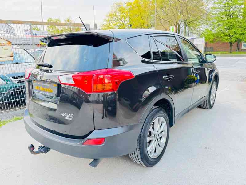 Toyota RAV 4 2,0i Edition-S 4x4 benzín 112kw - foto 16