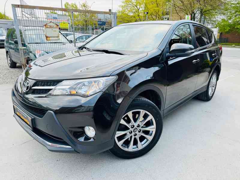 Toyota RAV 4 2,0i Edition-S 4x4 benzín 112kw - foto 20