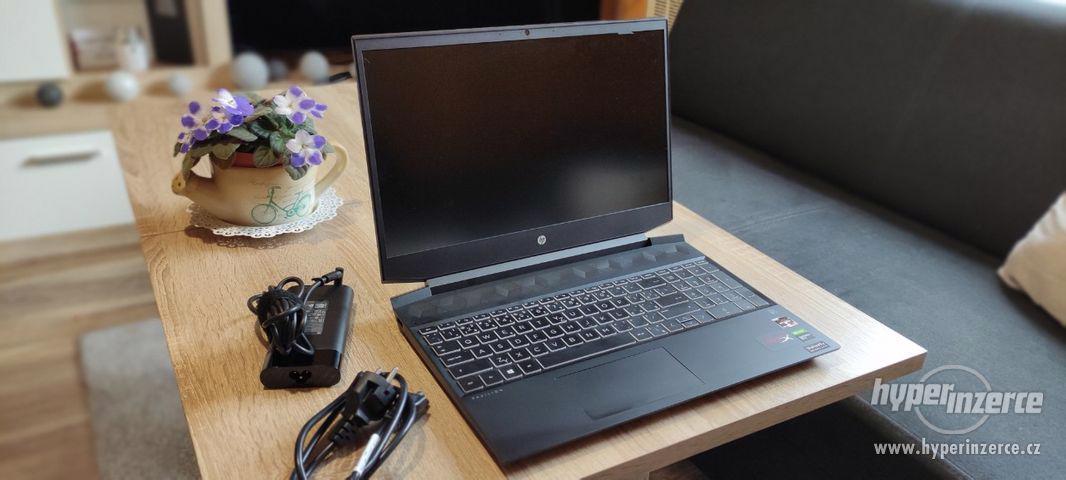 Notebook HP Pavilion Gaming 15-ec1604nc - foto 1