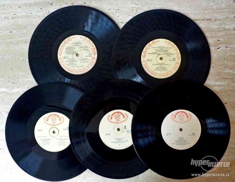Staré československé gramofonové desky ze začátku 50. let - foto 1