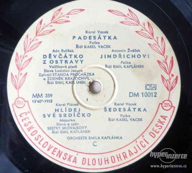 Staré československé gramofonové desky ze začátku 50. let - foto 2