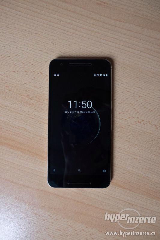 Nexus 6P 32 GB - Stříbrný - foto 1
