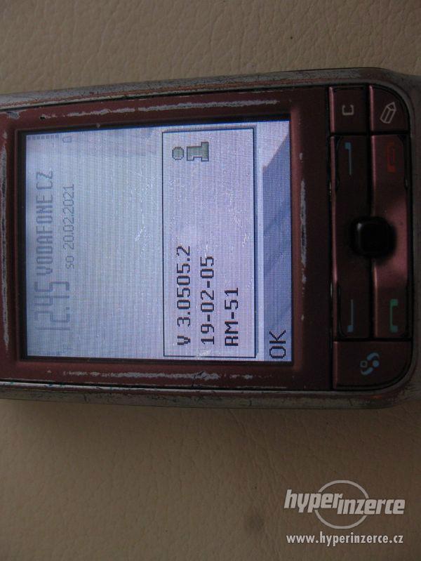 Nokia 3230 - plně funkční mobilní telefon z r.2005 - foto 5