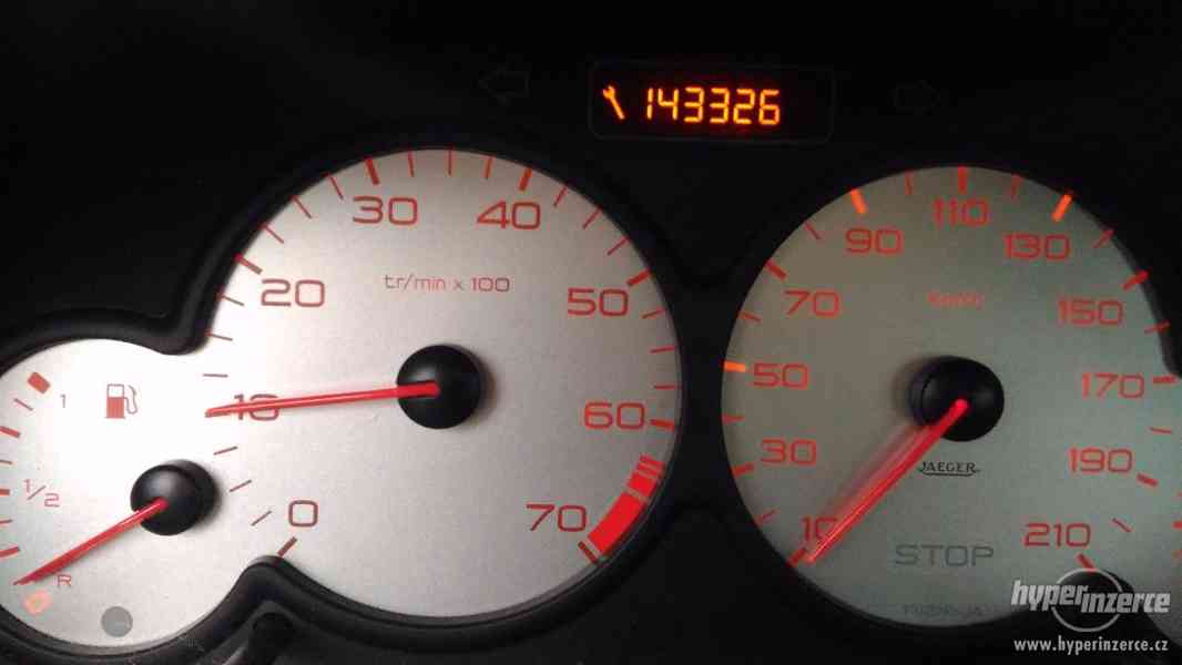 Prodám Peugeot 206 r.v. 2002 - foto 8