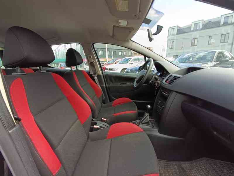 PEUGEOT 207 1,4i Comfort ČR Klima - foto 13
