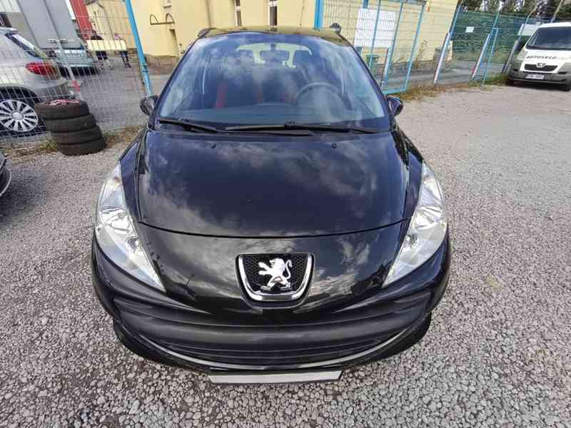PEUGEOT 207 1,4i Comfort ČR Klima - foto 4