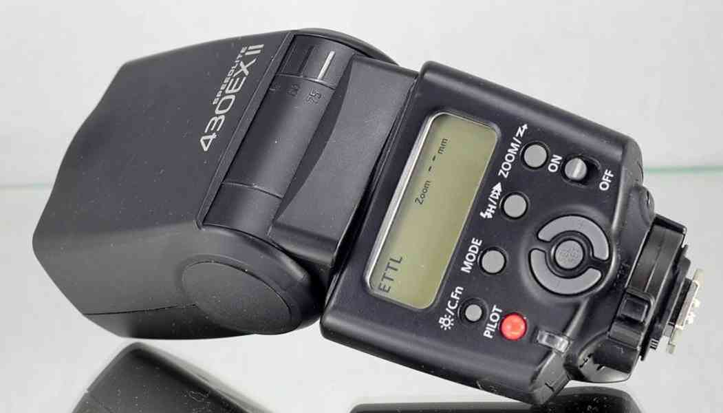 Blesk Canon Speedlite 430 EX II **E-TTL II*GN:43* - foto 6
