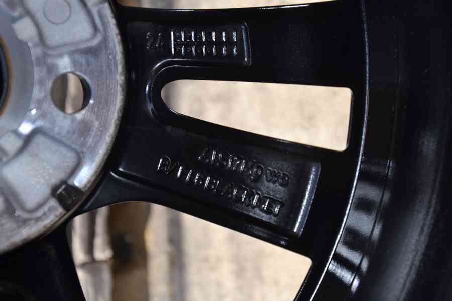 Š.Fabia IV/VW Polo. S.Ibiza -NOVÁ zimní ALU sada 195/55R16 - foto 14