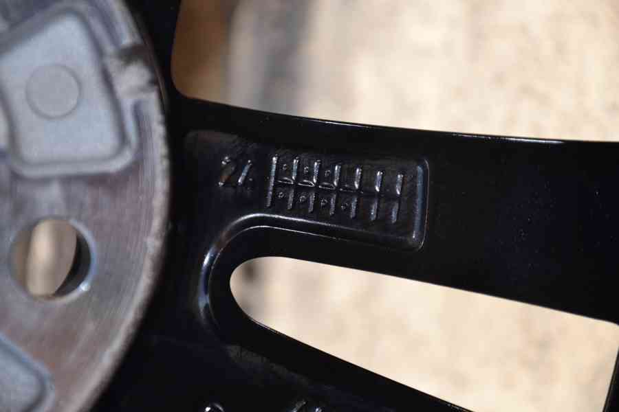 Š.Fabia IV/VW Polo. S.Ibiza -NOVÁ zimní ALU sada 195/55R16 - foto 13