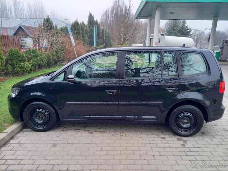 VW Touran 1.6 TDI r.v. 2012 - foto 2