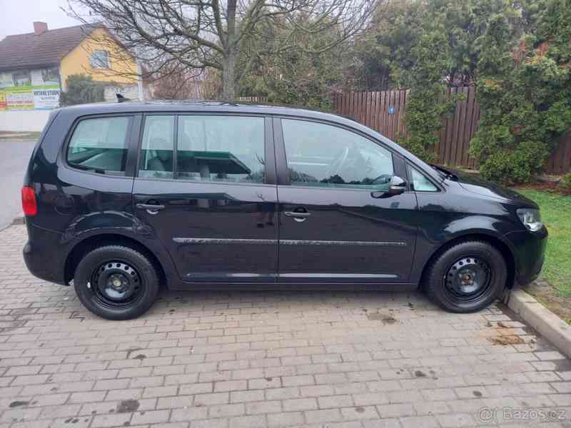 VW Touran 1.6 TDI r.v. 2012 - foto 3