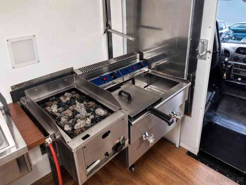 Mercedes-Benz Sprinter 2,2   FOODTRUCK - foto 4