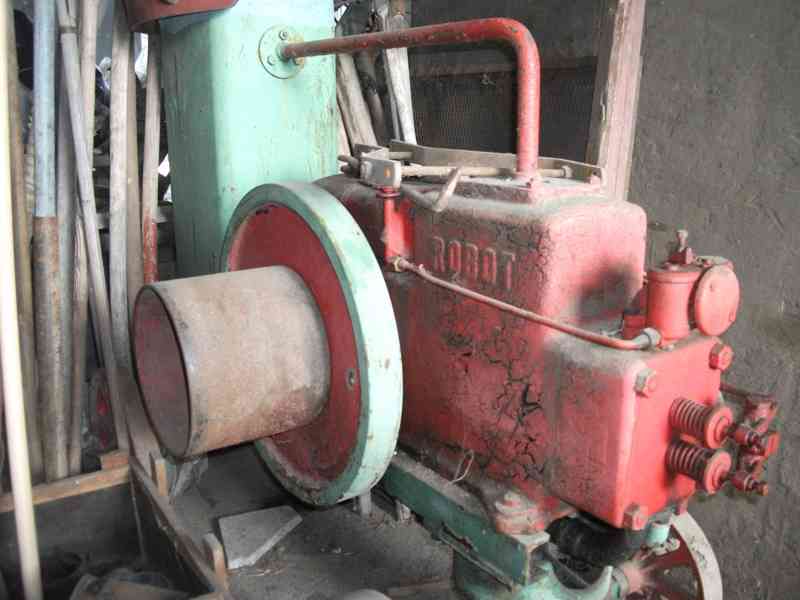 stabilní motory - foto 3