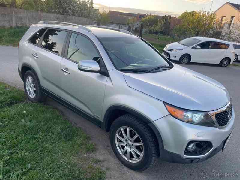 Kia Sorento 2,2 crdi automat - foto 2