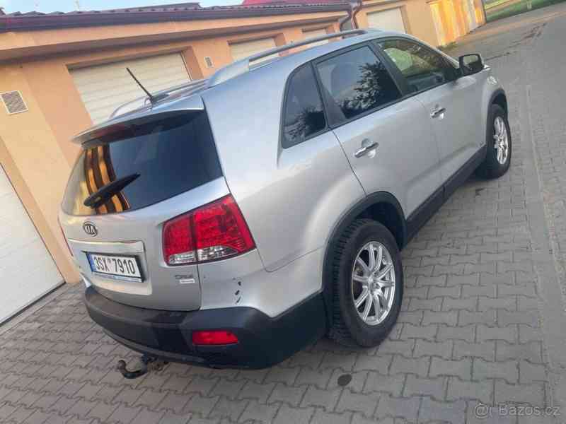 Kia Sorento 2,2 crdi automat - foto 9