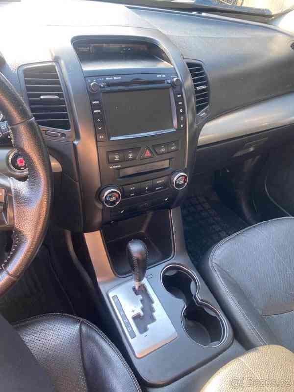 Kia Sorento 2,2 crdi automat - foto 4
