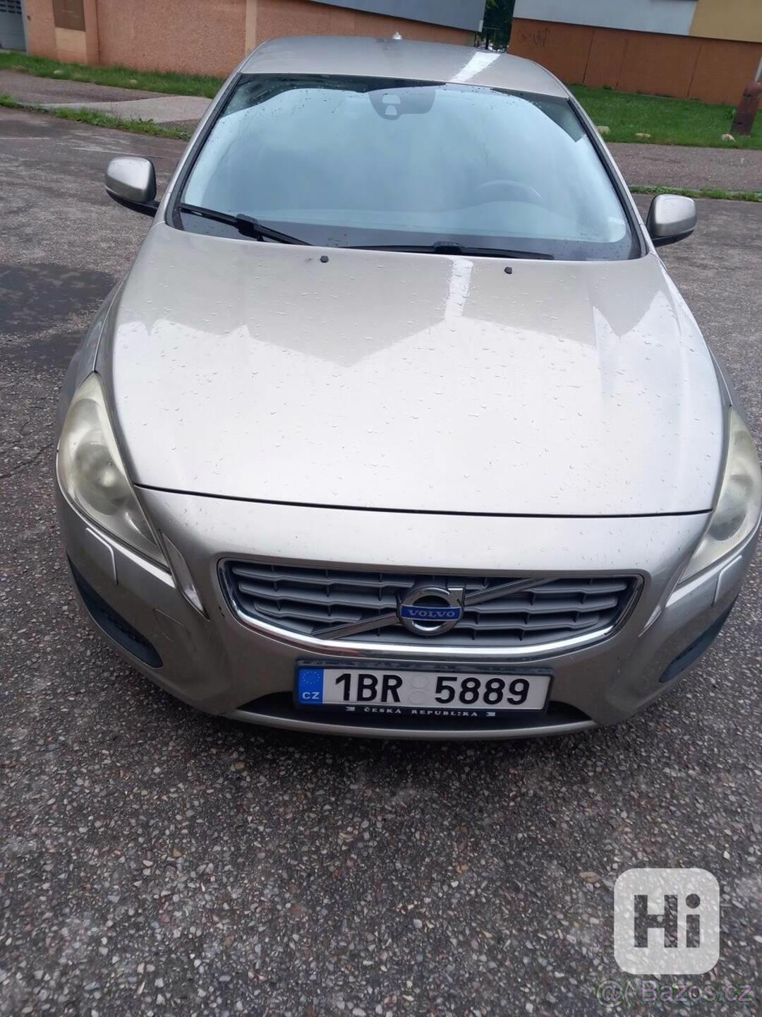 Volvo S60 D3 komplet po servisu - foto 1