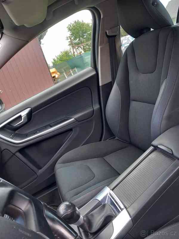 Volvo S60 D3 komplet po servisu - foto 13