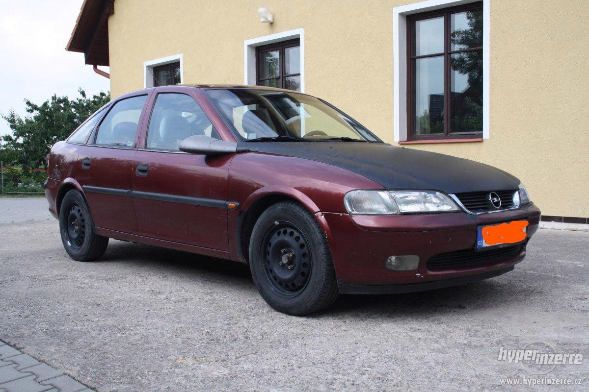 Opel Vectra - foto 1