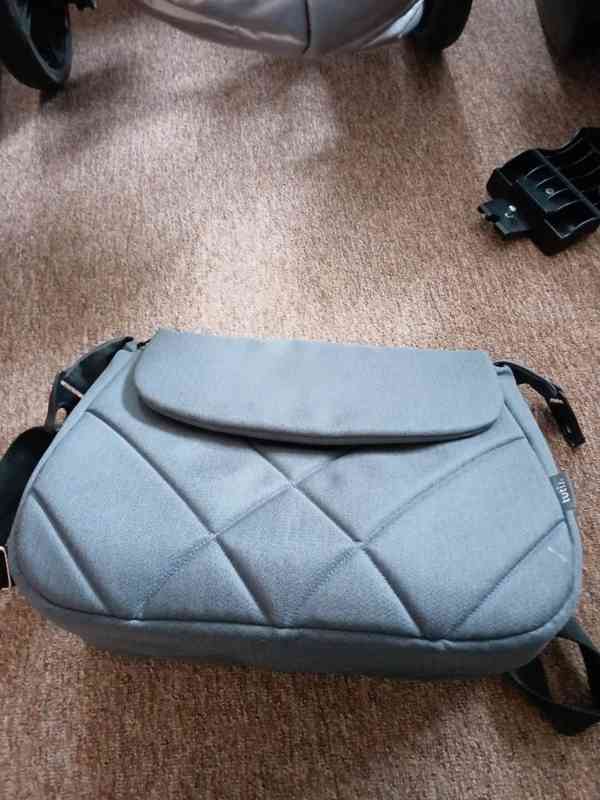 Kočárek Tutis Viva4 2v1 s autosedačkou Joie - foto 8