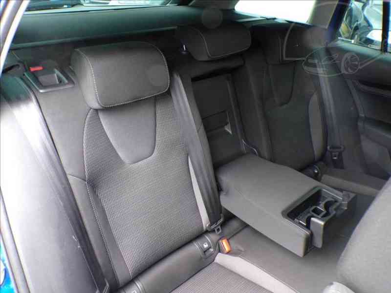 Škoda Octavia 2,0 TDI 1.MAJITEL ČR-DPH - foto 13