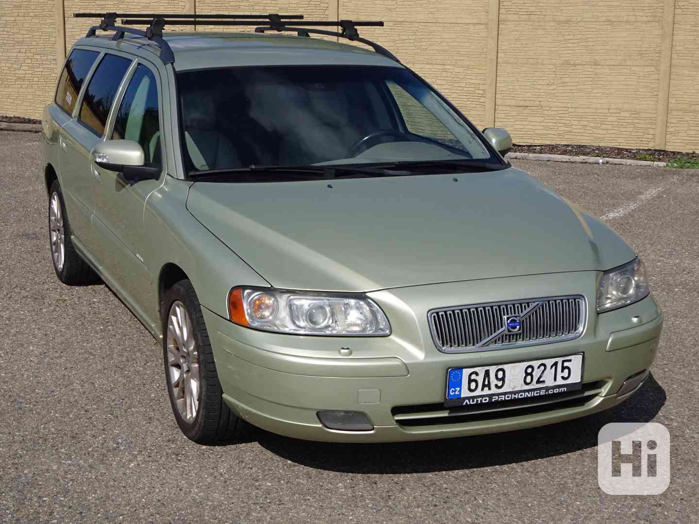 Volvo V70 2.5 tdi D5 r.v.2006 (136 kw) automat ČR - foto 1