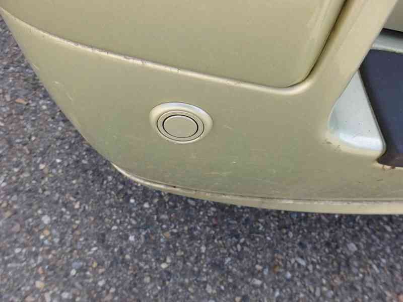 Volvo V70 2.5 tdi D5 r.v.2006 (136 kw) automat ČR - foto 12