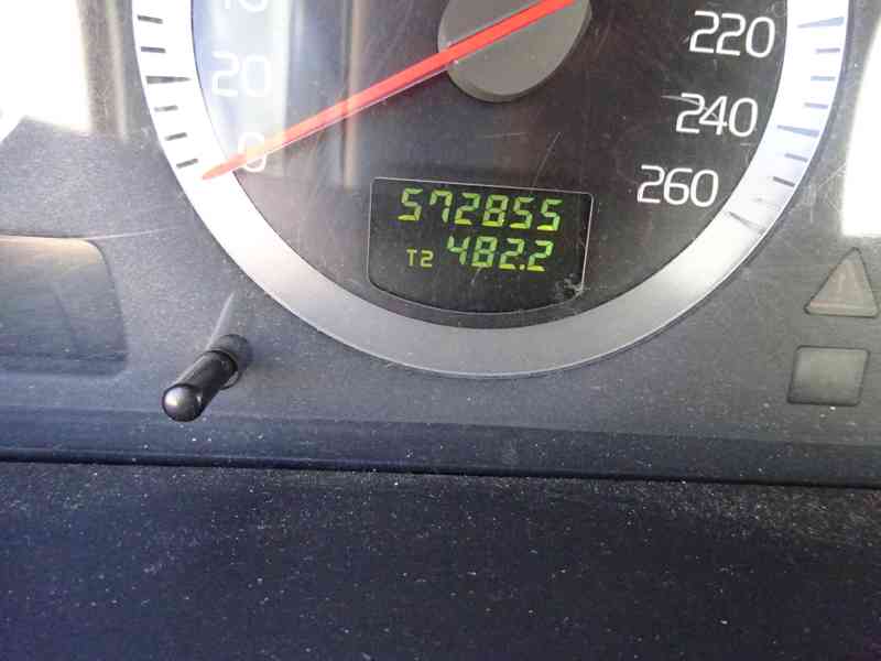 Volvo V70 2.5 tdi D5 r.v.2006 (136 kw) automat ČR - foto 8