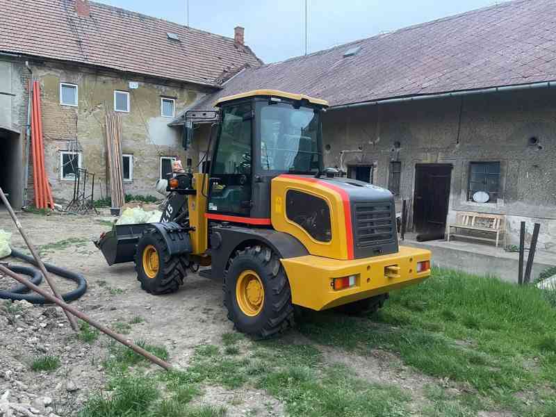 Nakladač ZL15 (70mth) + vidle v ceně | Odpočet DPH - foto 3