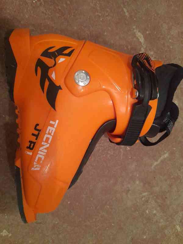 Prodám dětské lyže Cygnus 80 cm,boty Technica JTR 28, 5  - foto 4