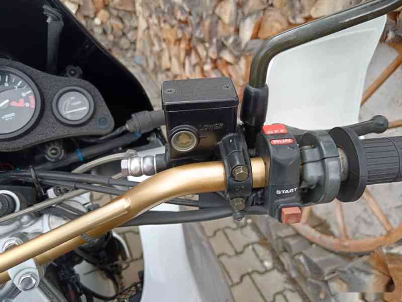 HONDA XRV 750 Africa Twin, 35kW - foto 13