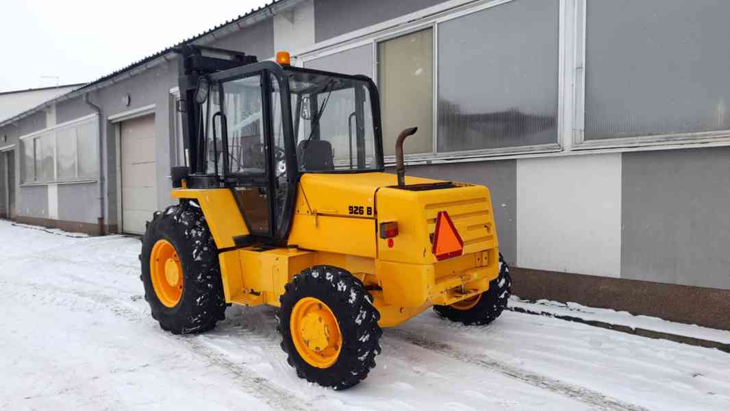 Terénní VZV JCB 2,6t 4X4 - foto 8