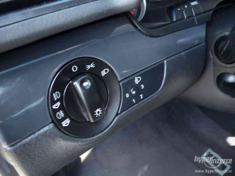 Audi A4 B6 94kW 1,9 TDI - foto 16