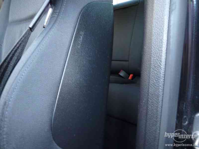Audi A4 B6 94kW 1,9 TDI - foto 22