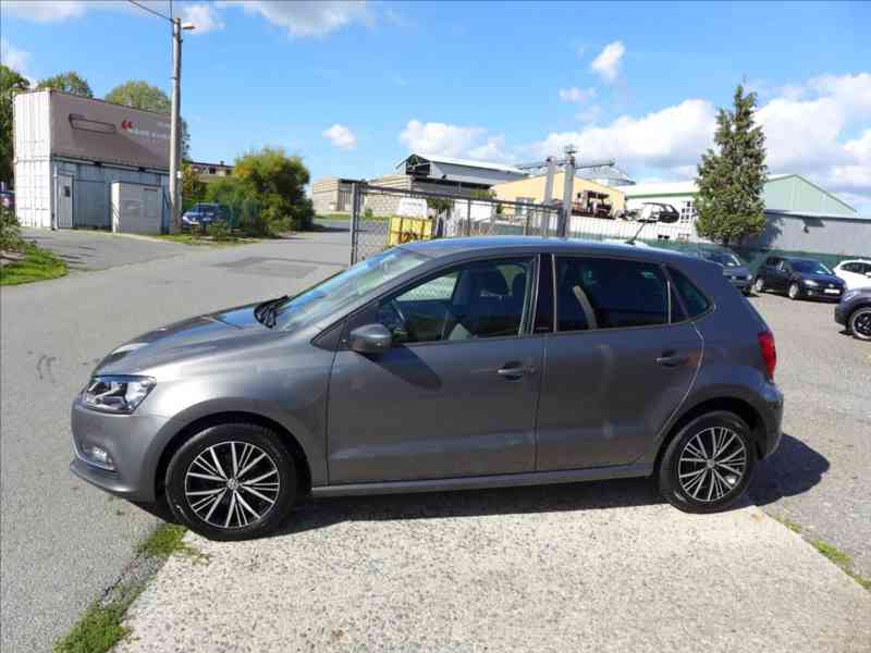 Volkswagen Polo 1,2 TSI HIGHLINE, 2X ALU KOLA - foto 8