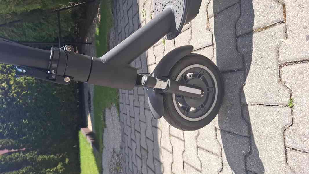 Elektrická koloběžka W-TEC Lambreto Max II 700W 10" - foto 7