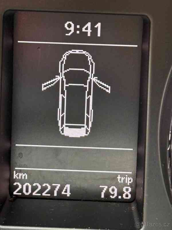 Škoda Superb 2,0   TDI 103Kw DSG - foto 16