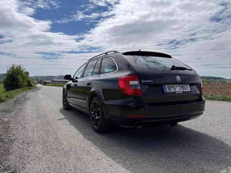 Škoda Superb 2,0   TDI 103Kw DSG - foto 6