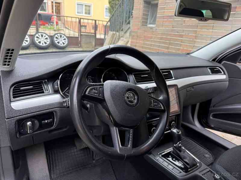 Škoda Superb 2,0   TDI 103Kw DSG - foto 11