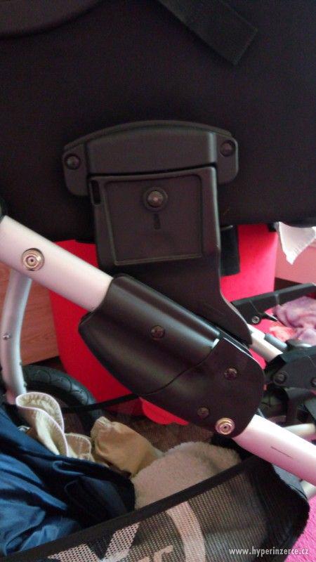 Kočárek xlander - foto 3
