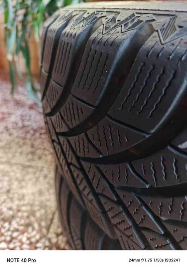 Pneu Semperit 195/65 R16 91H Speed-Grip 5 zimní - foto 2