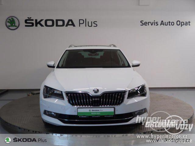 Škoda Superb 2.0, benzín, automat, r.v. 2018, navigace, kůže - foto 3