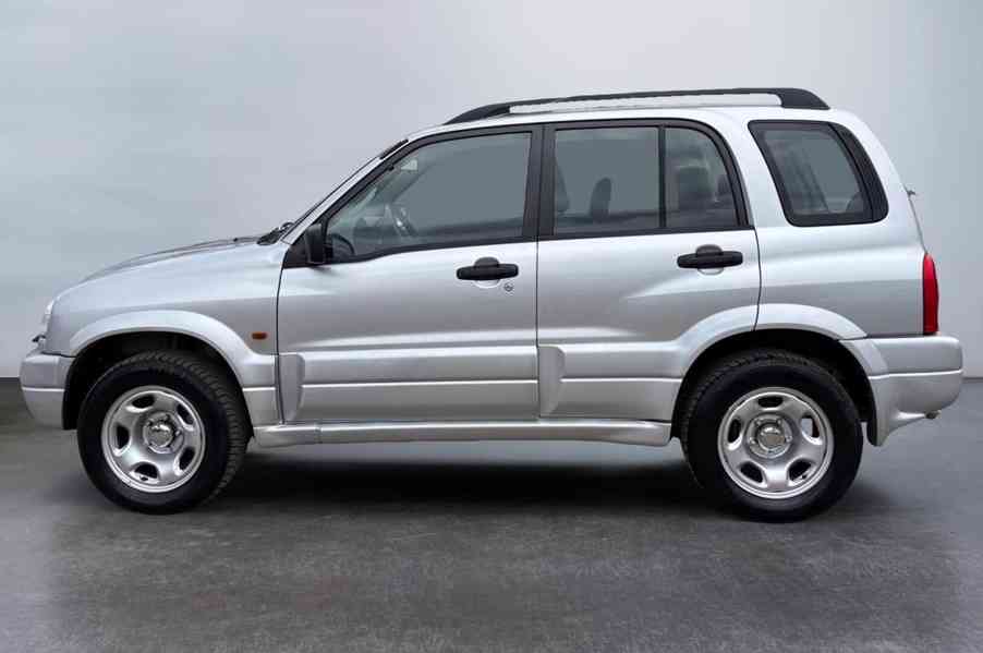 Suzuki Grand Vitara 2,5i V6 benzín 116kw - foto 3