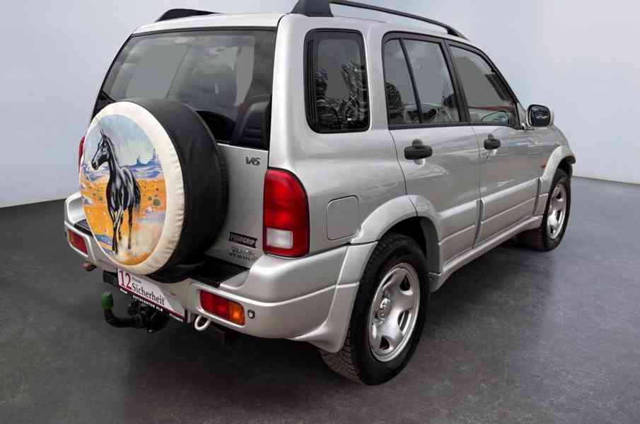 Suzuki Grand Vitara 2,5i V6 benzín 116kw - foto 15