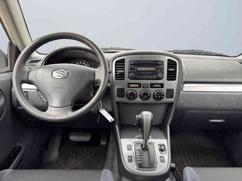 Suzuki Grand Vitara 2,5i V6 benzín 116kw - foto 14