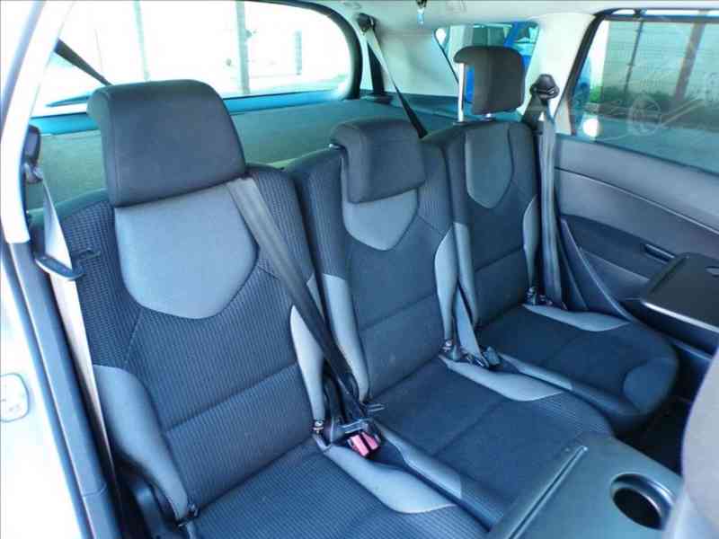 Peugeot 308 1,6 HDi KLIMATIZACE - foto 11