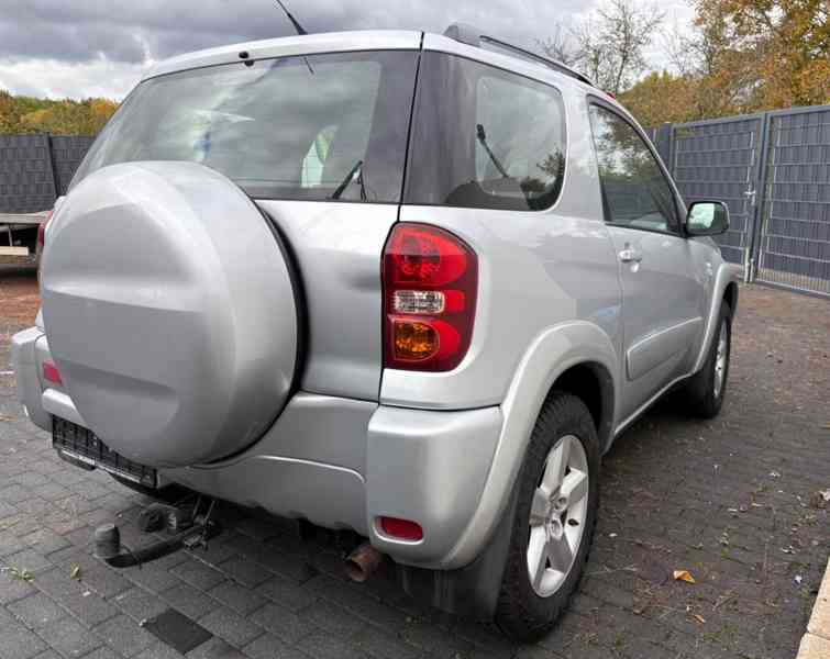 Toyota RAV 4 2.0i 4x4 benzín 110kw - foto 5